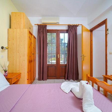 Penelopi Apartments 리메나스 외부 사진